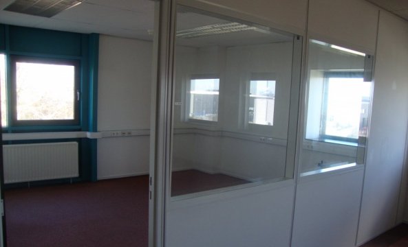 kantoorruimte middel